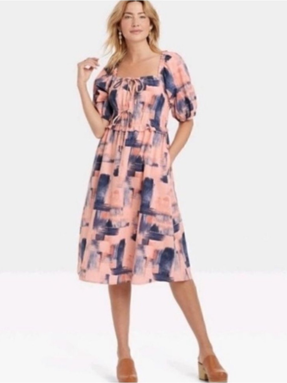 Universal Thread Women's Puff Short Sleeve Dress - Blush Size M